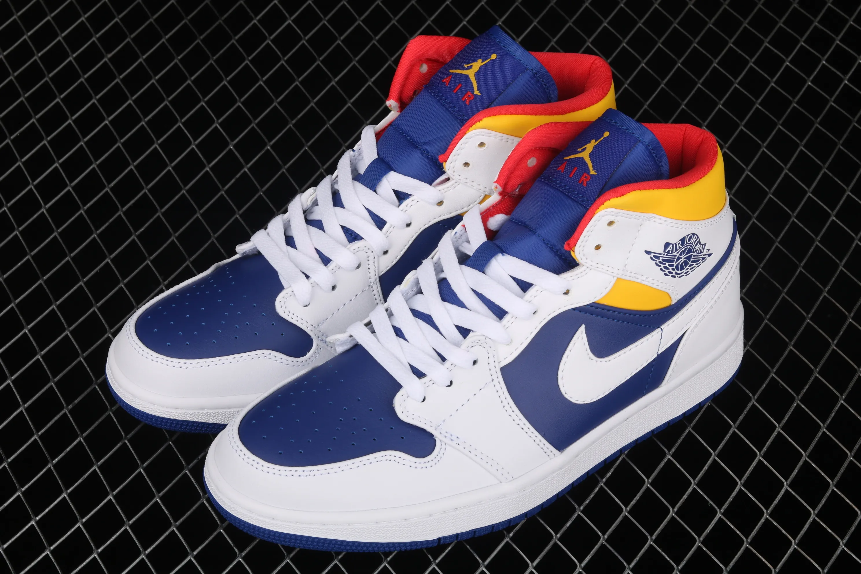 All categories Air Jordan Jordan series basketball shoes Air Jordan 1 Mid Air Jordan 1 Mid AJ1 Joe 1 mid-top white, yellow and blue color 554724-131